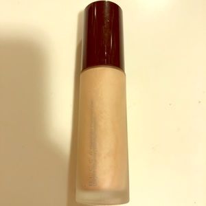 BECCA Backlight priming filter